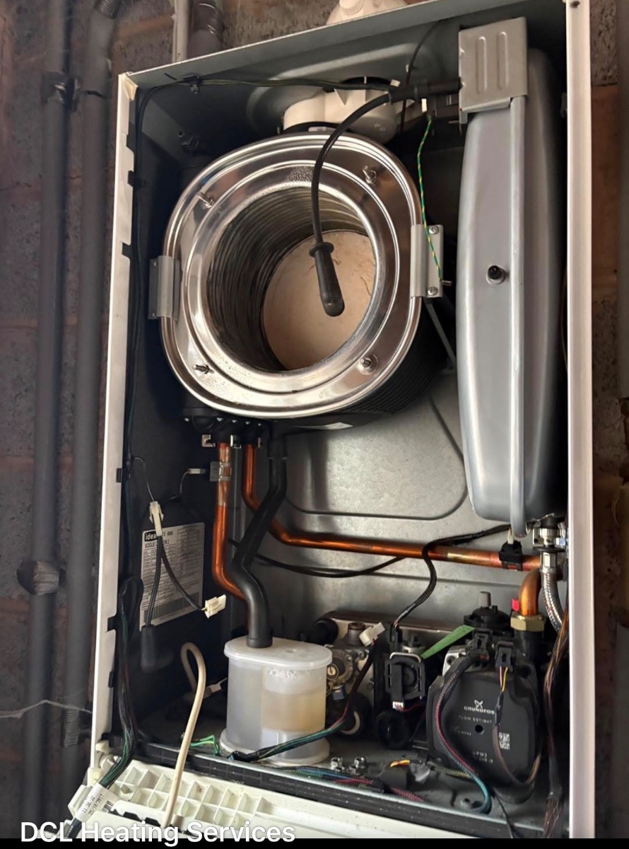 Heating Engineer: Image 12